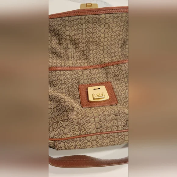 Vintage Marc by Marc Jacobs Crossbody Purse - Picture 4 of 12